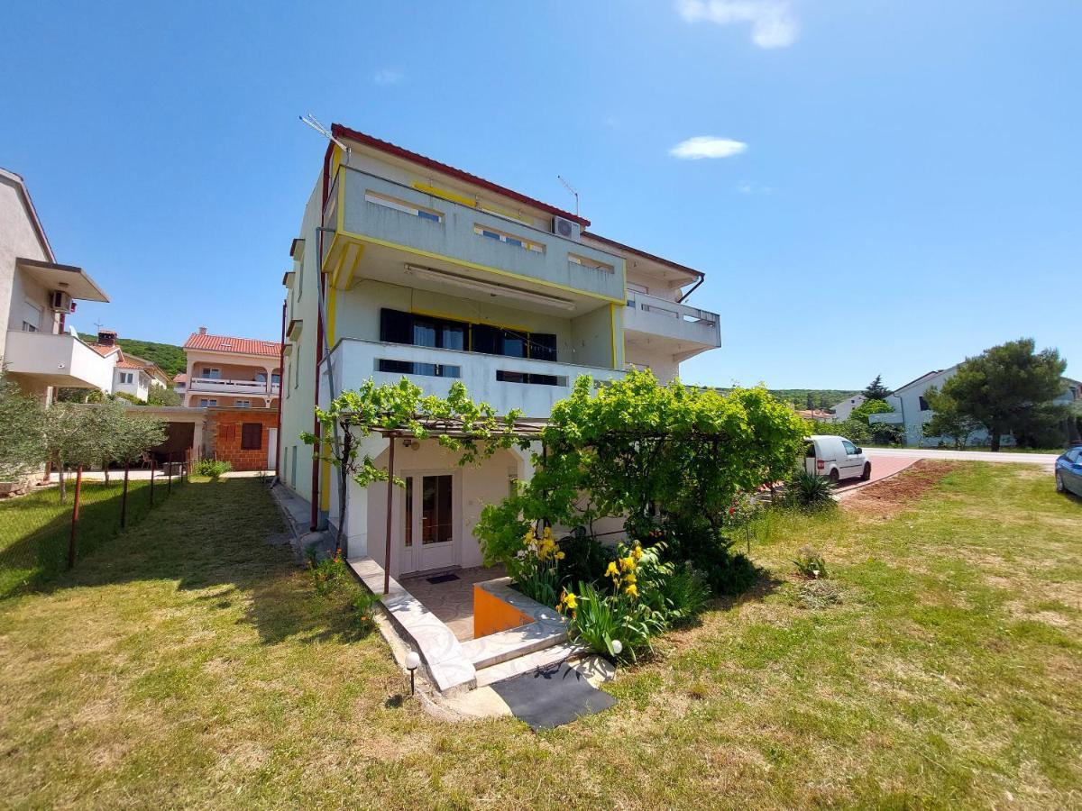 Apartment Ankica Пунат Екстериор снимка