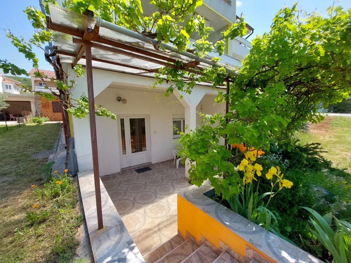 Apartment Ankica Пунат Екстериор снимка