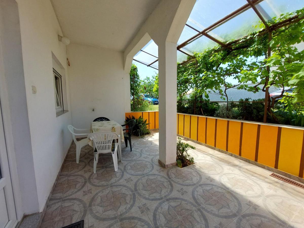 Apartment Ankica Пунат Екстериор снимка